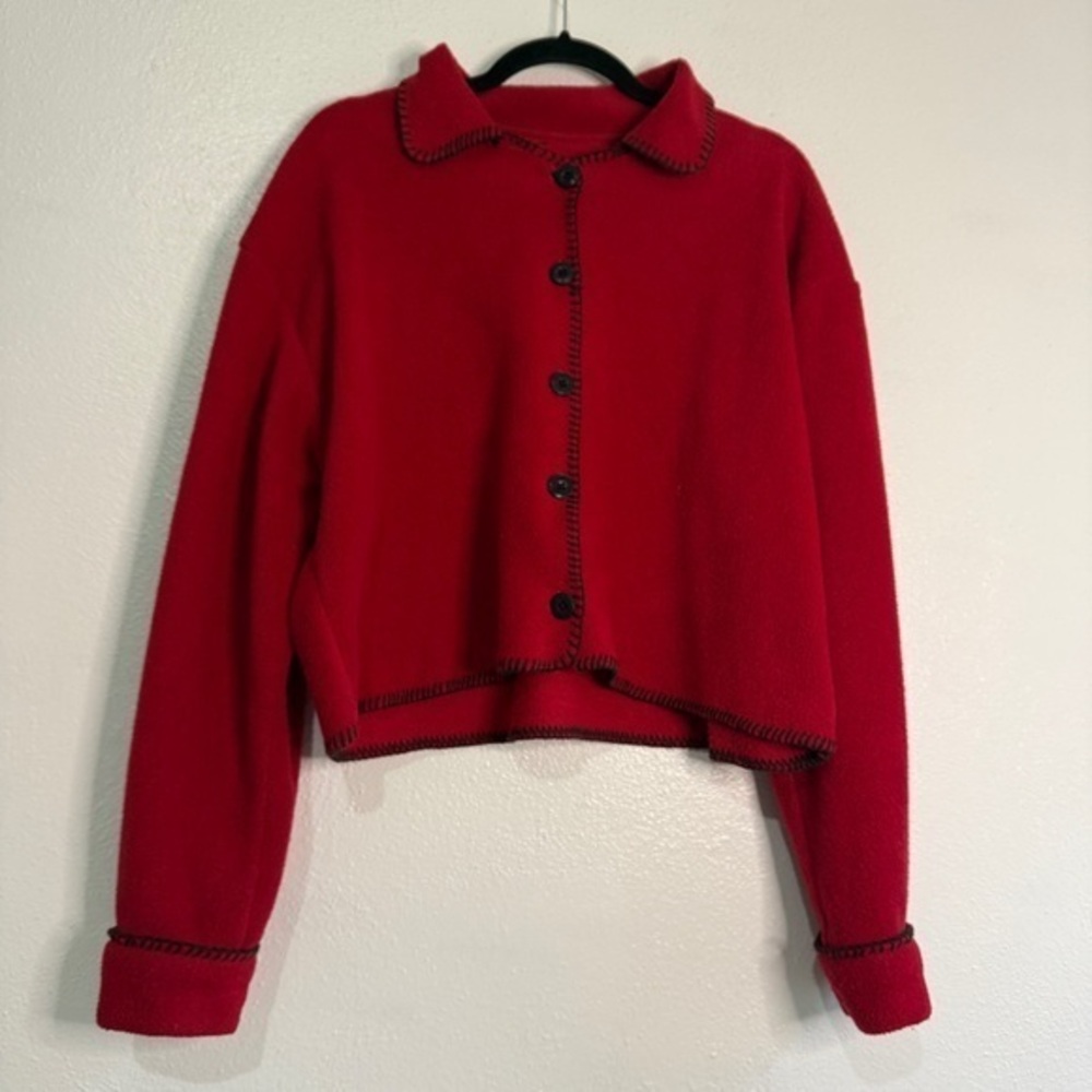 Montana Blues Red Fleece Jacket w/Black Buttons. Sz M.